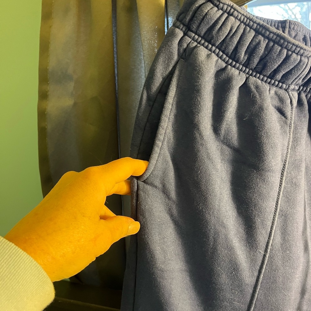 Champion Navy Joggers with floral Patch - Picture 2 of 4